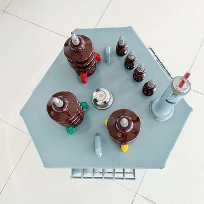 محول توزيع مغمور بالزيت 10 ك.ف.